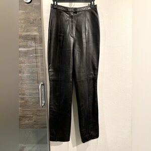 Vintage Carlisle women’s size 4 genuine leather pants